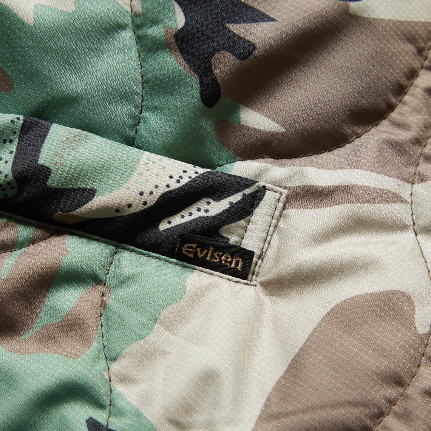 SOUVENIR QUILTING JACKET - CAMO