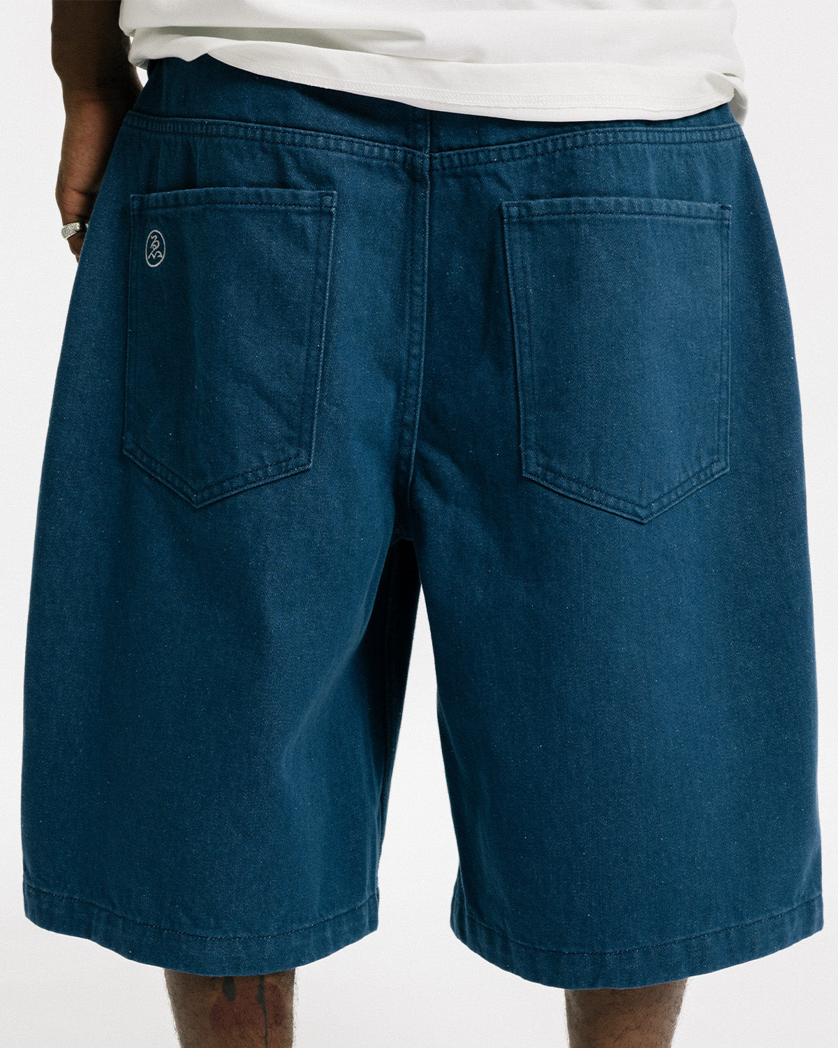 SUSHI DENIM SHORTS - LIGHT BLUE