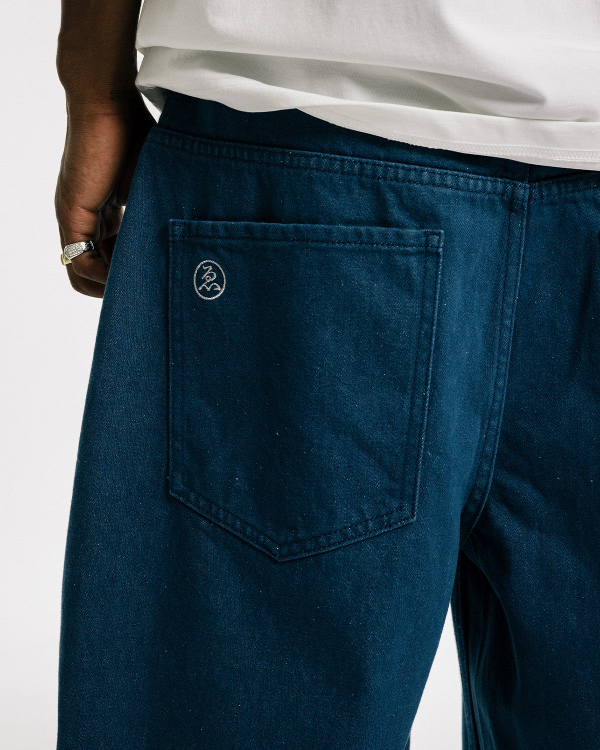 SUSHI DENIM SHORTS - LIGHT BLUE