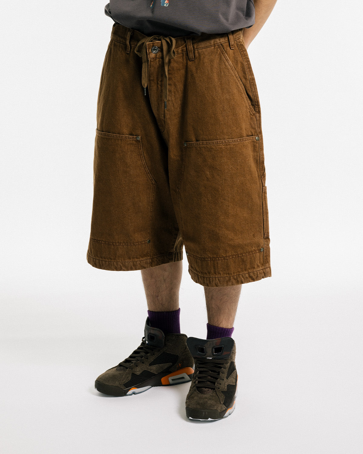 COLORED DEMIN WORK SHORTS - BROWM