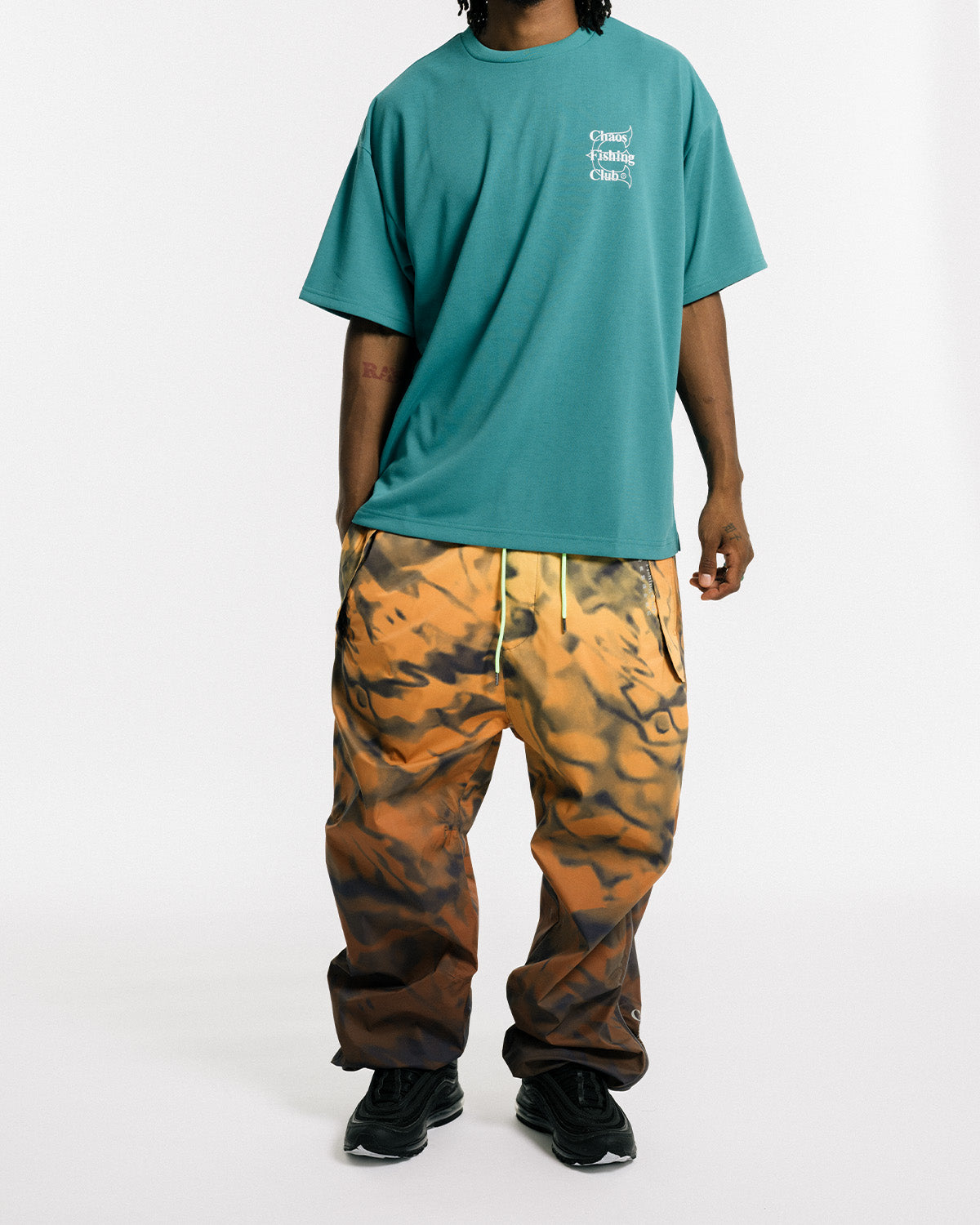 Evisen / Chaos Fishing Club DRY LOGO TEE - FOREST