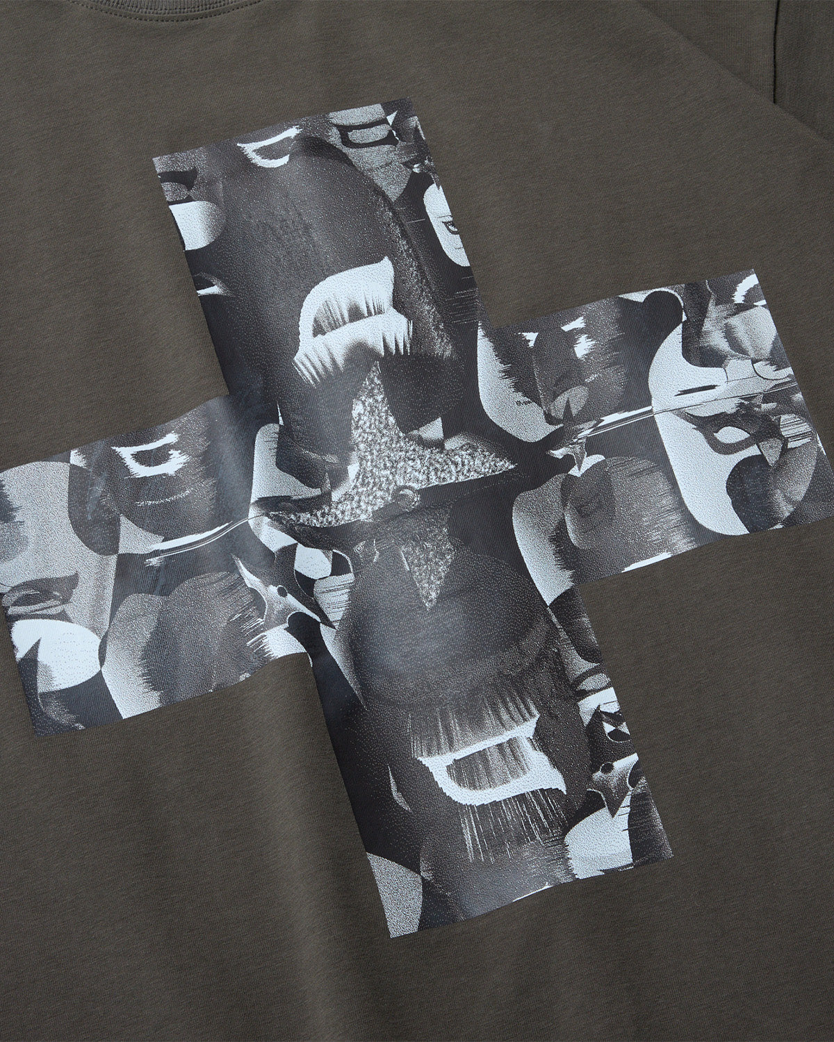 SHURIKEN CAPSULE TECH TEE - RED