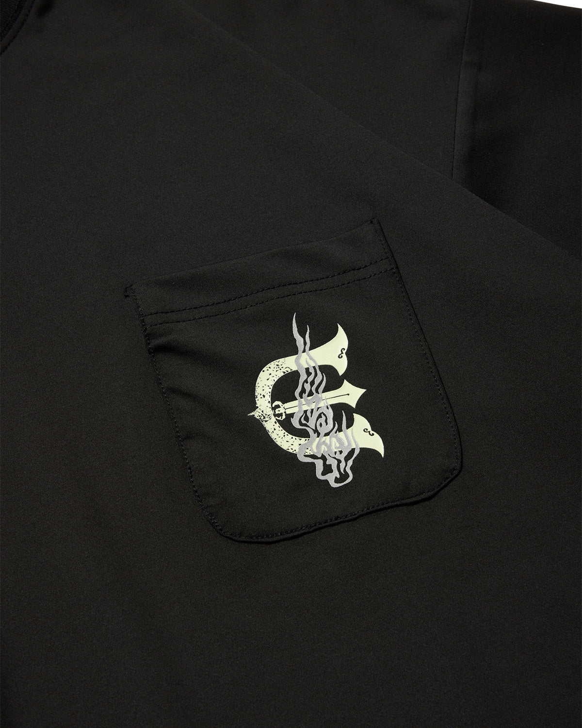 FIRE RECTANGLE LOGO POCKET TECH TEE - BLACK