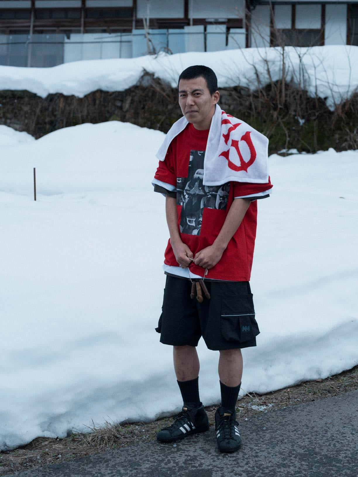 ENN SUMMER SHORTS - GREY