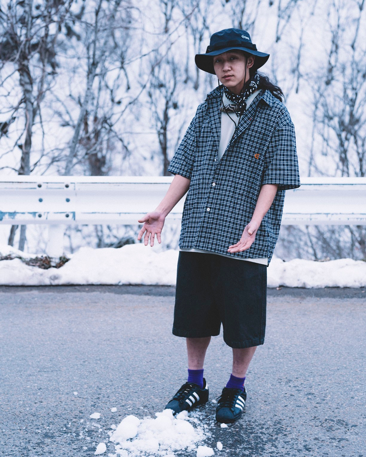 SUSHI DENIM SHORTS - LIGHT BLUE