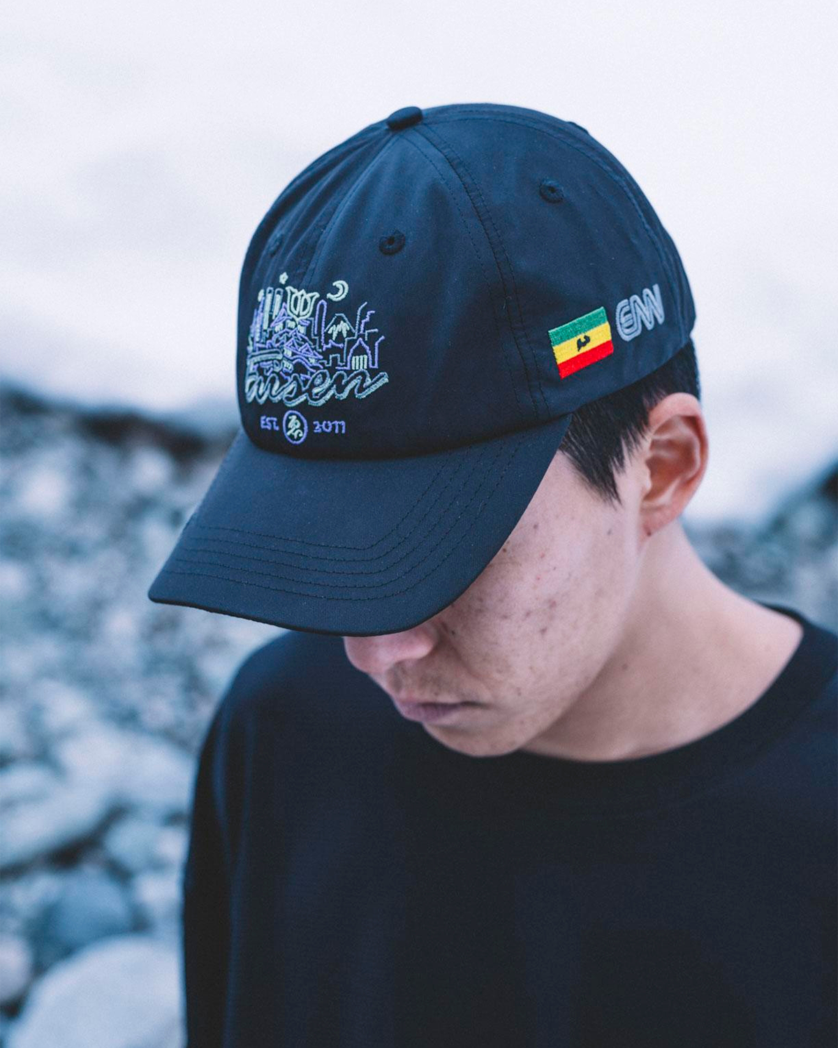 EVI CITY 6 PANEL - BLACK