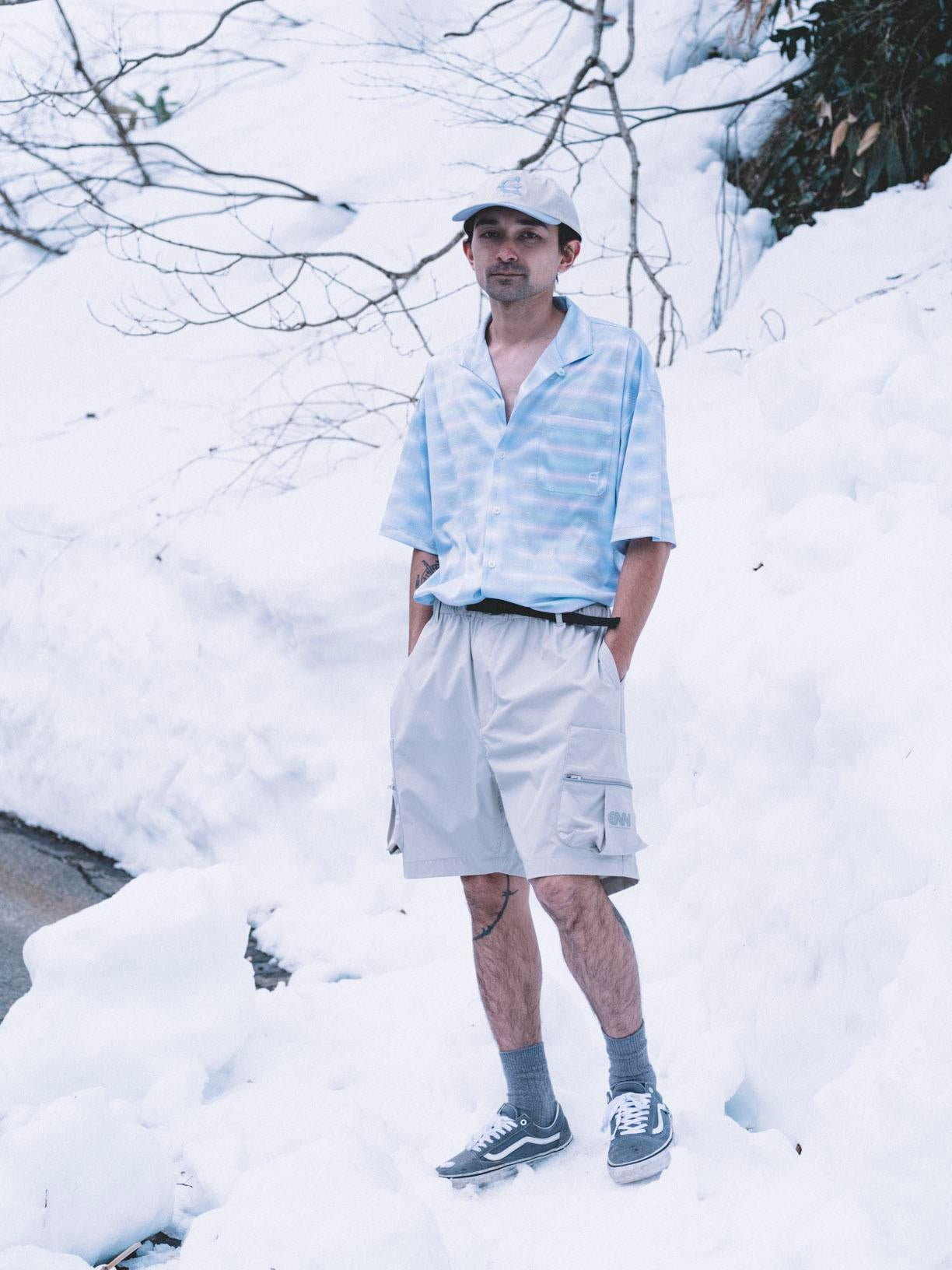 ENN SUMMER SHORTS - GREY