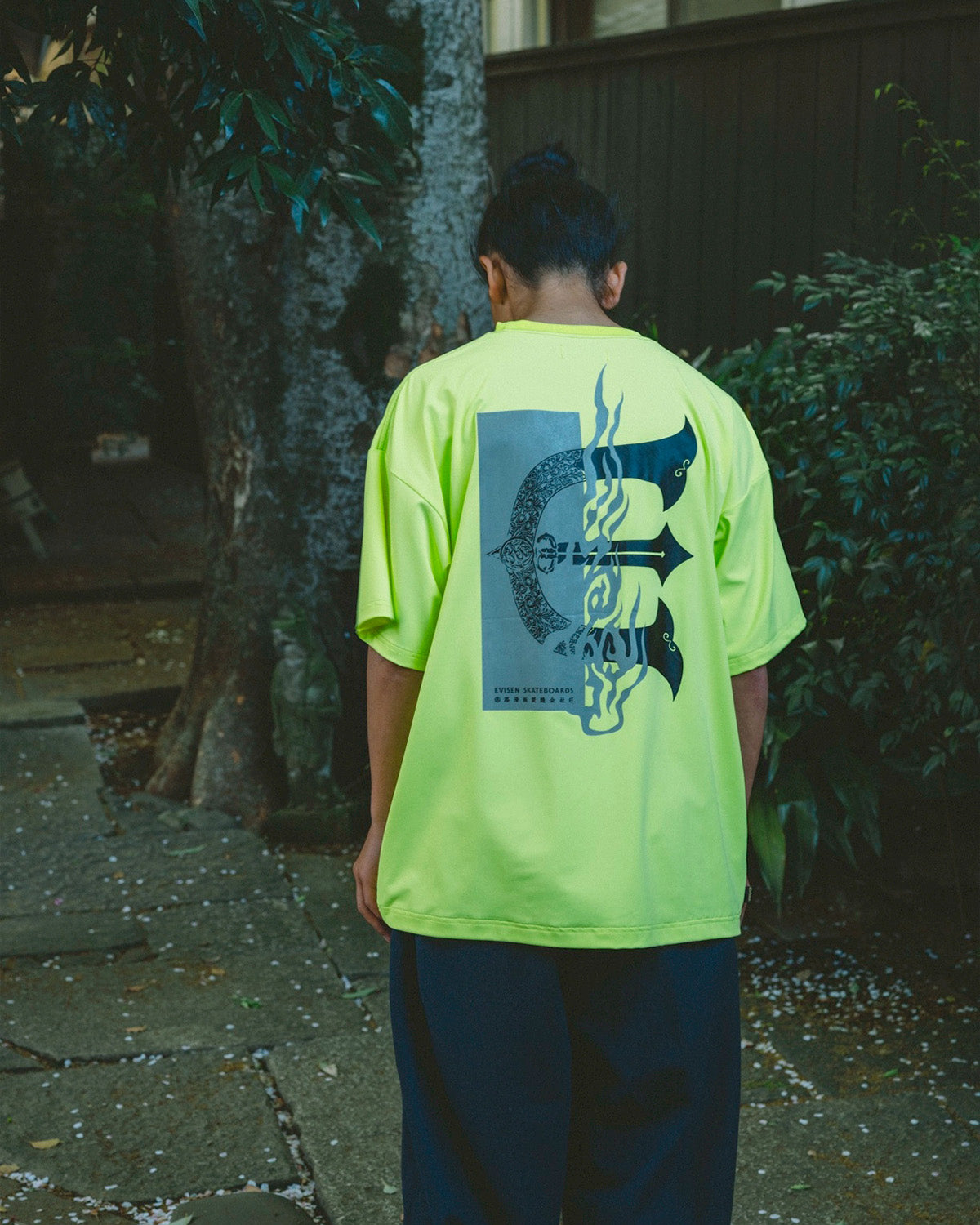 FIRE RECTANGLE LOGO POCKET TECH TEE - BLACK