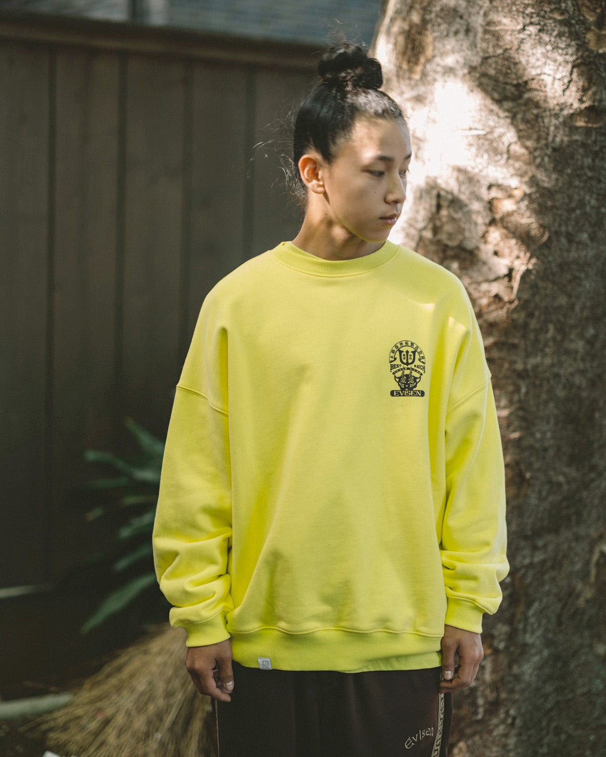 TIGER MATCH EMBLEM CREW SWEAT - TURQUOISE