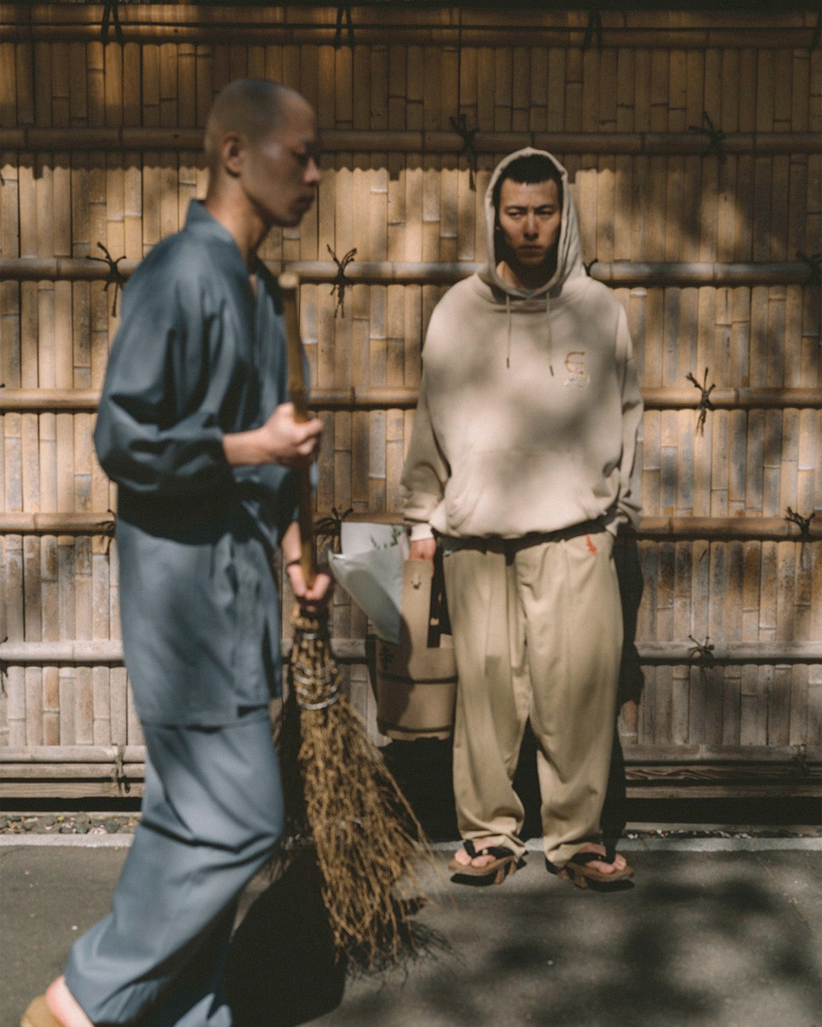 OVERLAND LOGO HOODIE - BEIGE