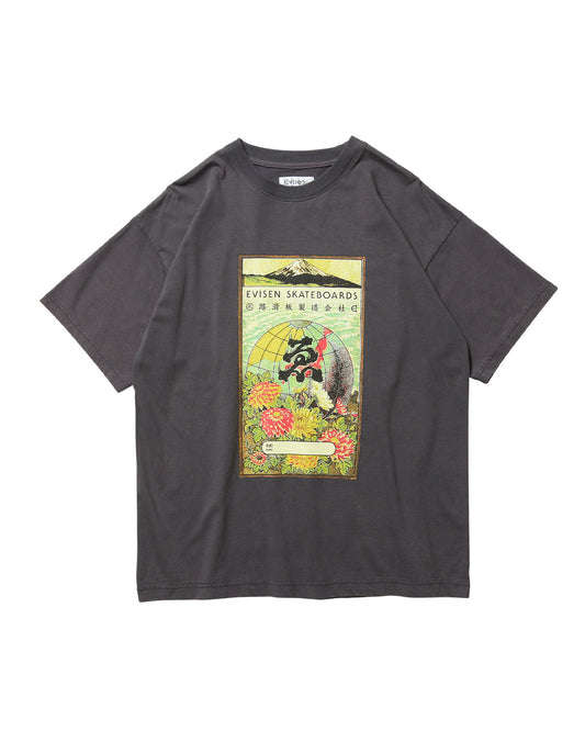 GLOBE LABEL TEE - CHARCOAL