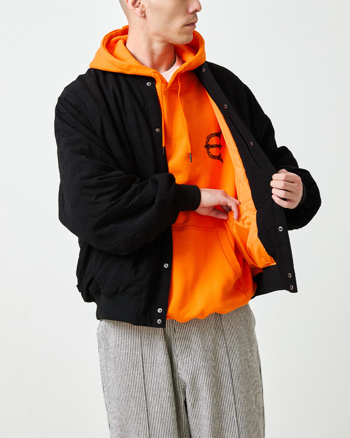 JACQUARD BOMBER JACKET - BLACK