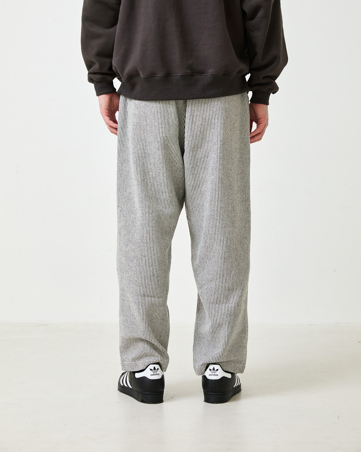 JACQUARD PINTUCK PANTS - WHITE