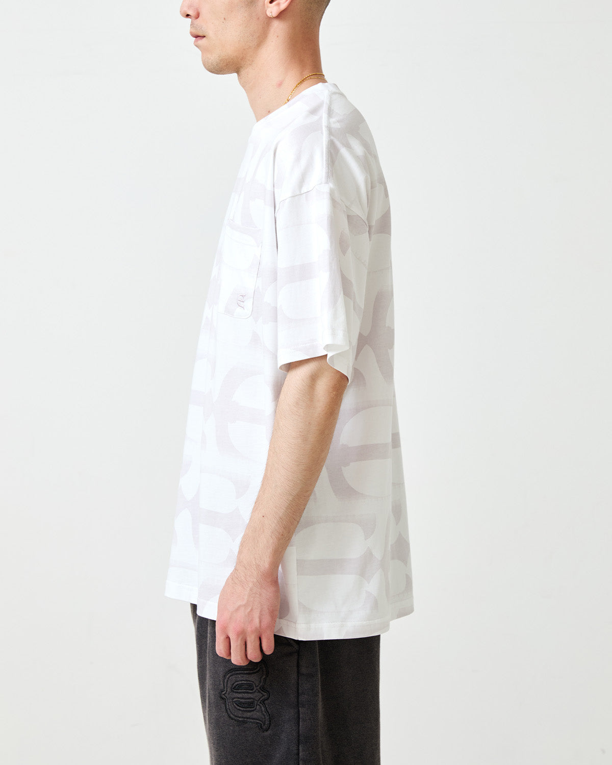 PATTERN TEE