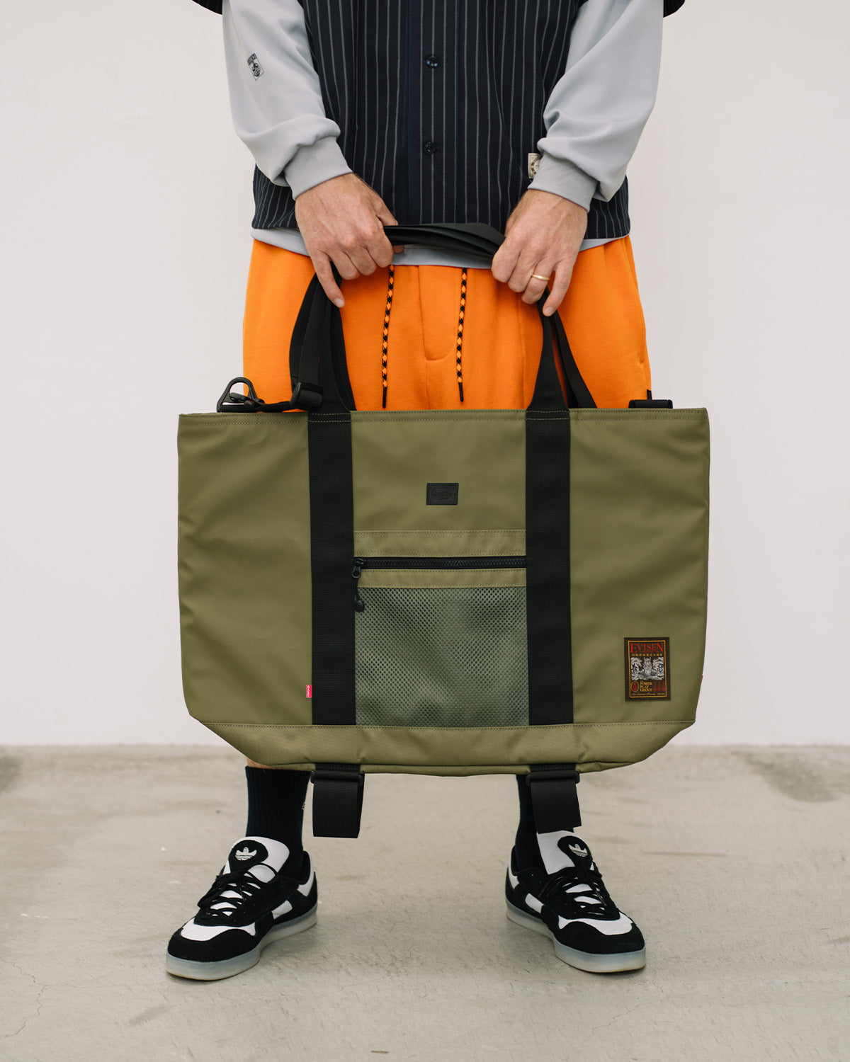 THE PERFECT TOTE - BLACK