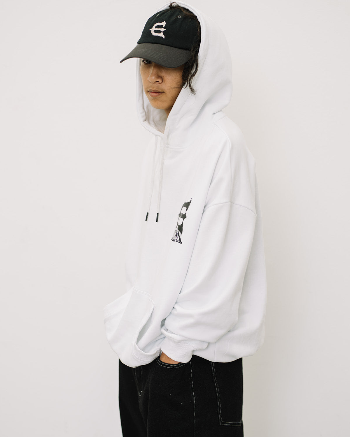 ATARI LOGO HOODIE - BLACK