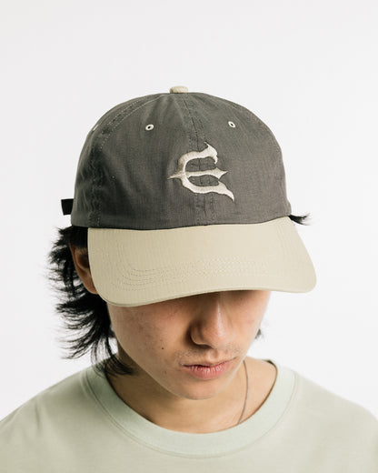 ONE-UP 6 PANEL - GREY/BEIGE