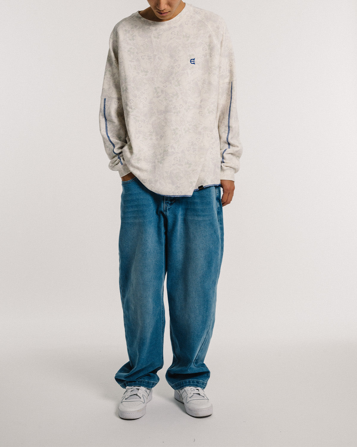 VASE THERMAL LS TEE - WHITE – Evisen Skateboards ゑ (エビセン