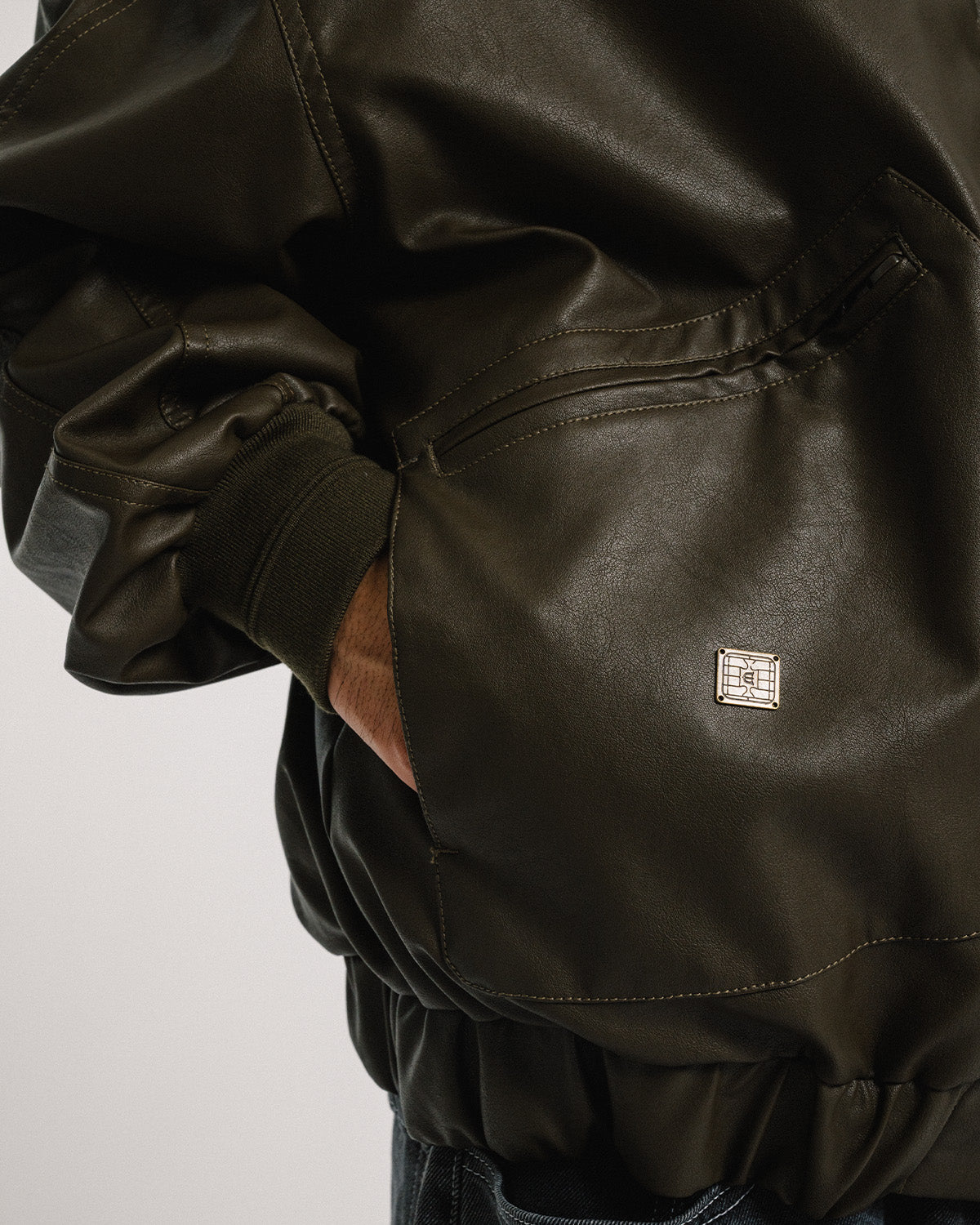 POSTMAN FAUX LEATHER JACKET - COFFEE BROWN