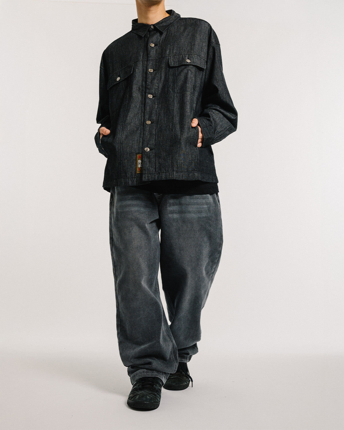 2ND CHAMBRAY DENIM SHIRT - BLACK – Evisen Skateboards ゑ (エビセン