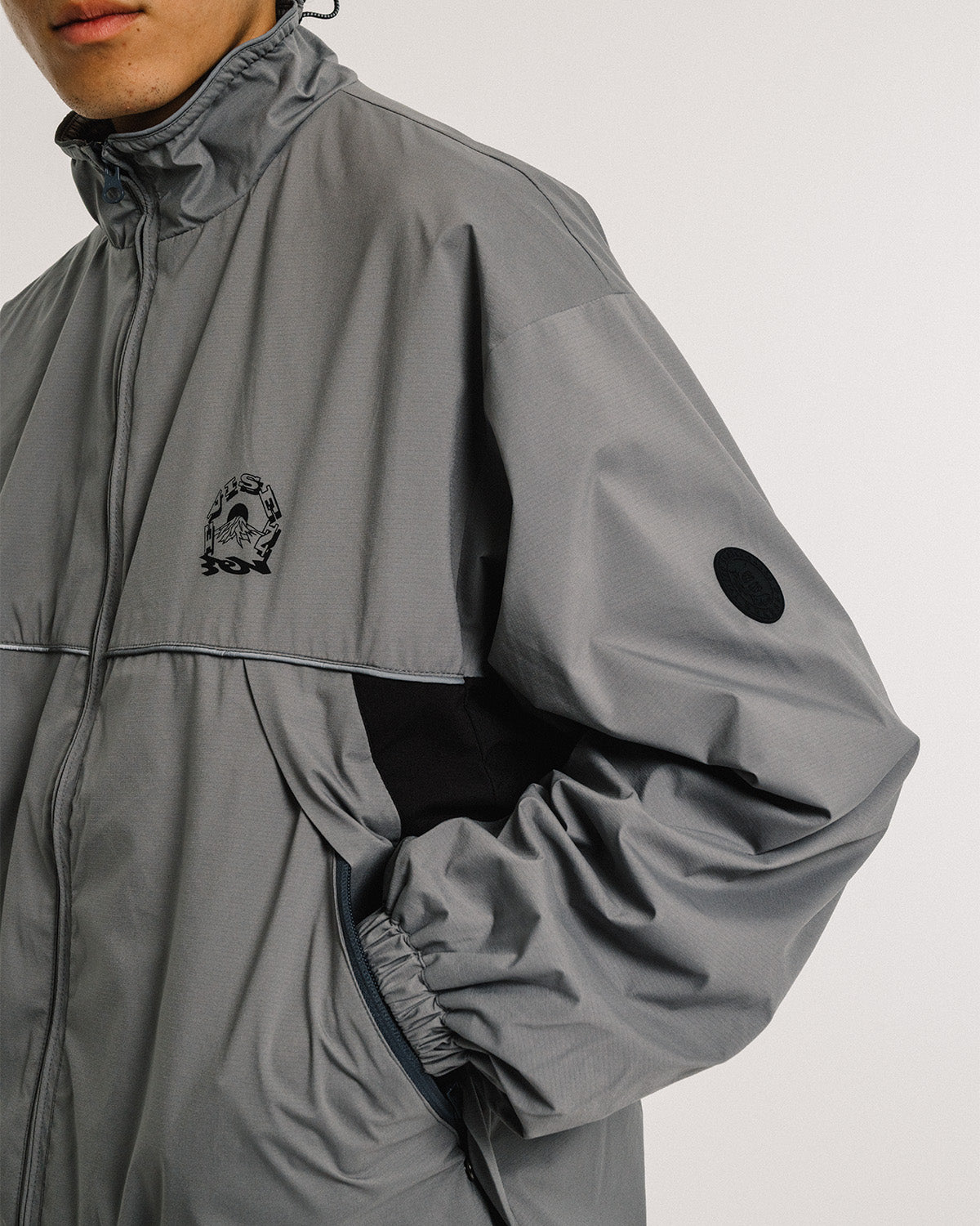 EVIFUJI NYLON JACKET - GREY
