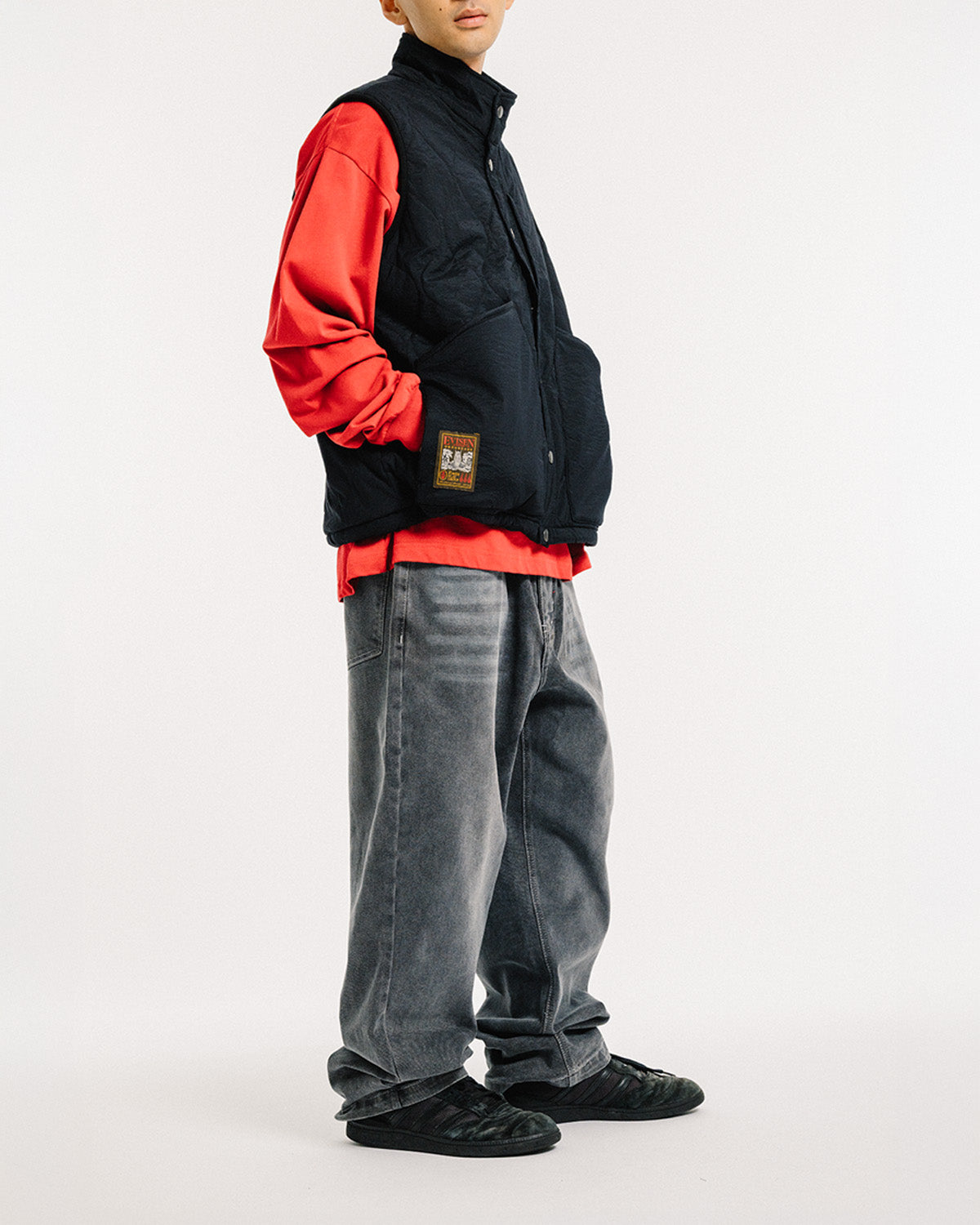 MIND LIGHT QUILTING VEST - BLACK