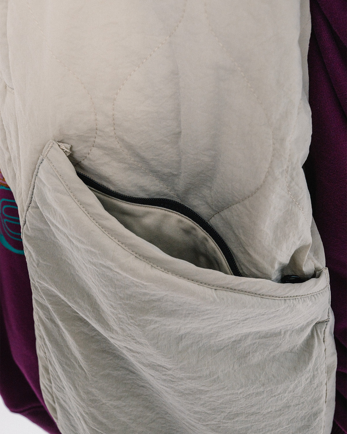 MIND LIGHT QUILTING VEST - BEIGE