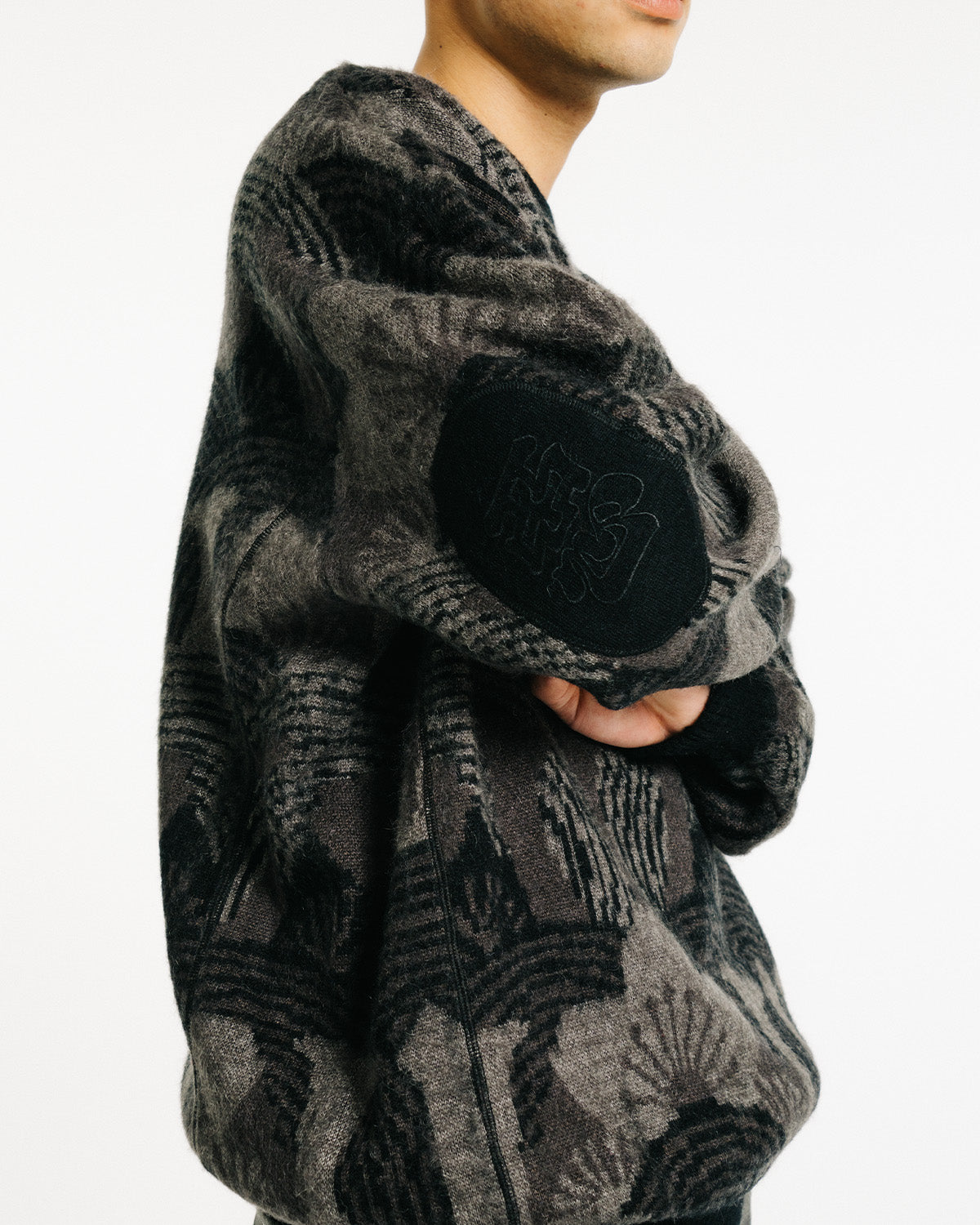 KABUTO MOHAIR CREW KNIT - BLACK / GREY