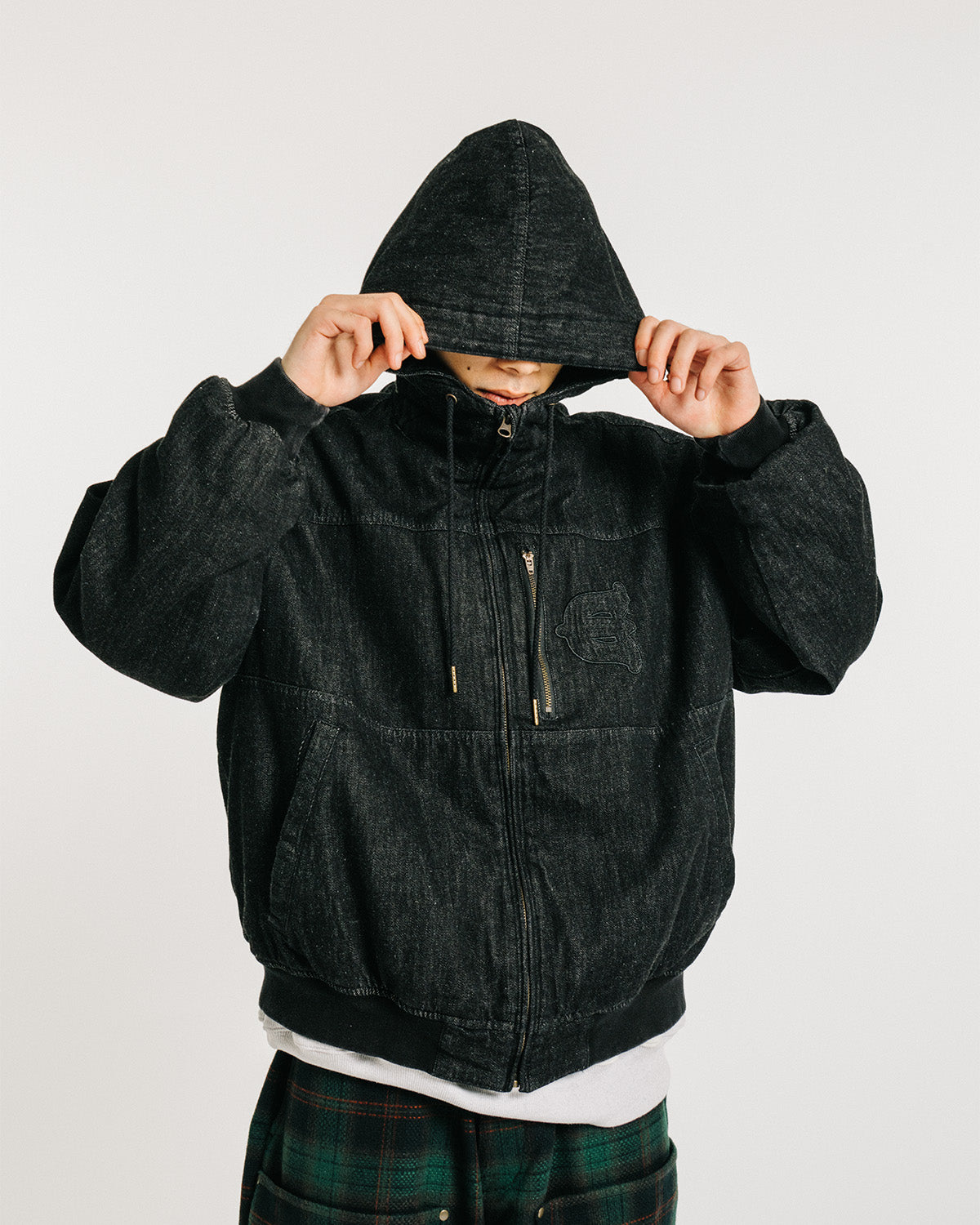 EYE FIRE DENIM PUFF JACKET - BLACK – Evisen Skateboards ゑ