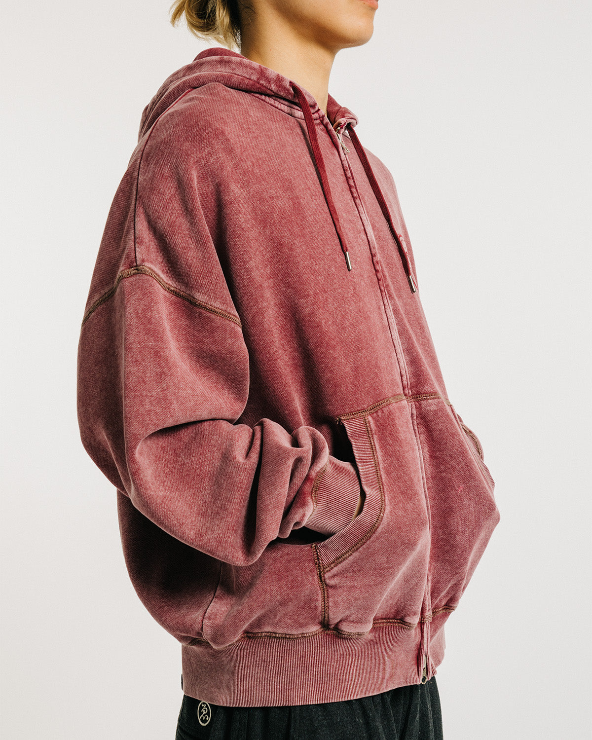 LOGO ZIP HOODIE – Evisen Skateboards ゑ (エビセン スケートボード