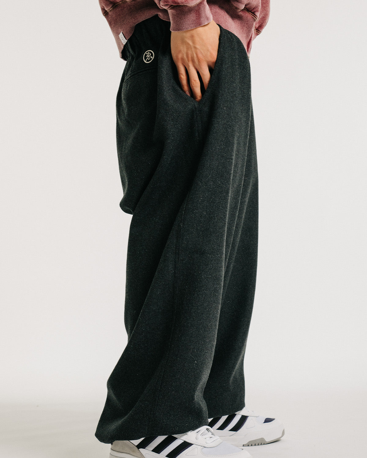2-WAY WOOL WIDE PANTS - CHARCOAL