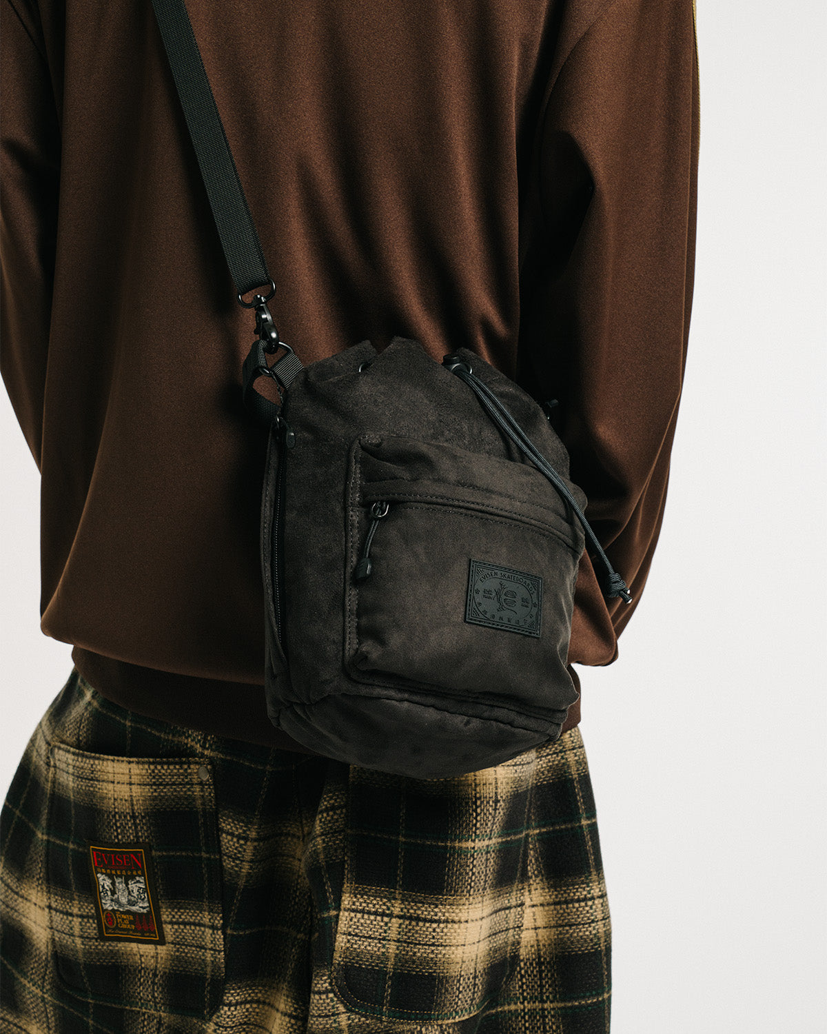 HAMMER THROW POUCH 3 – Evisen Skateboards ゑ (エビセン スケート