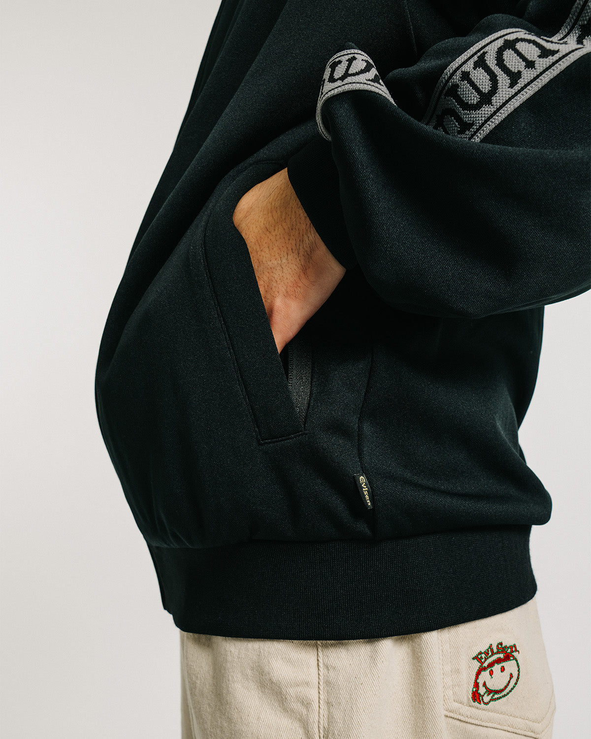 E LOGO TRACK JACKET - BLACK