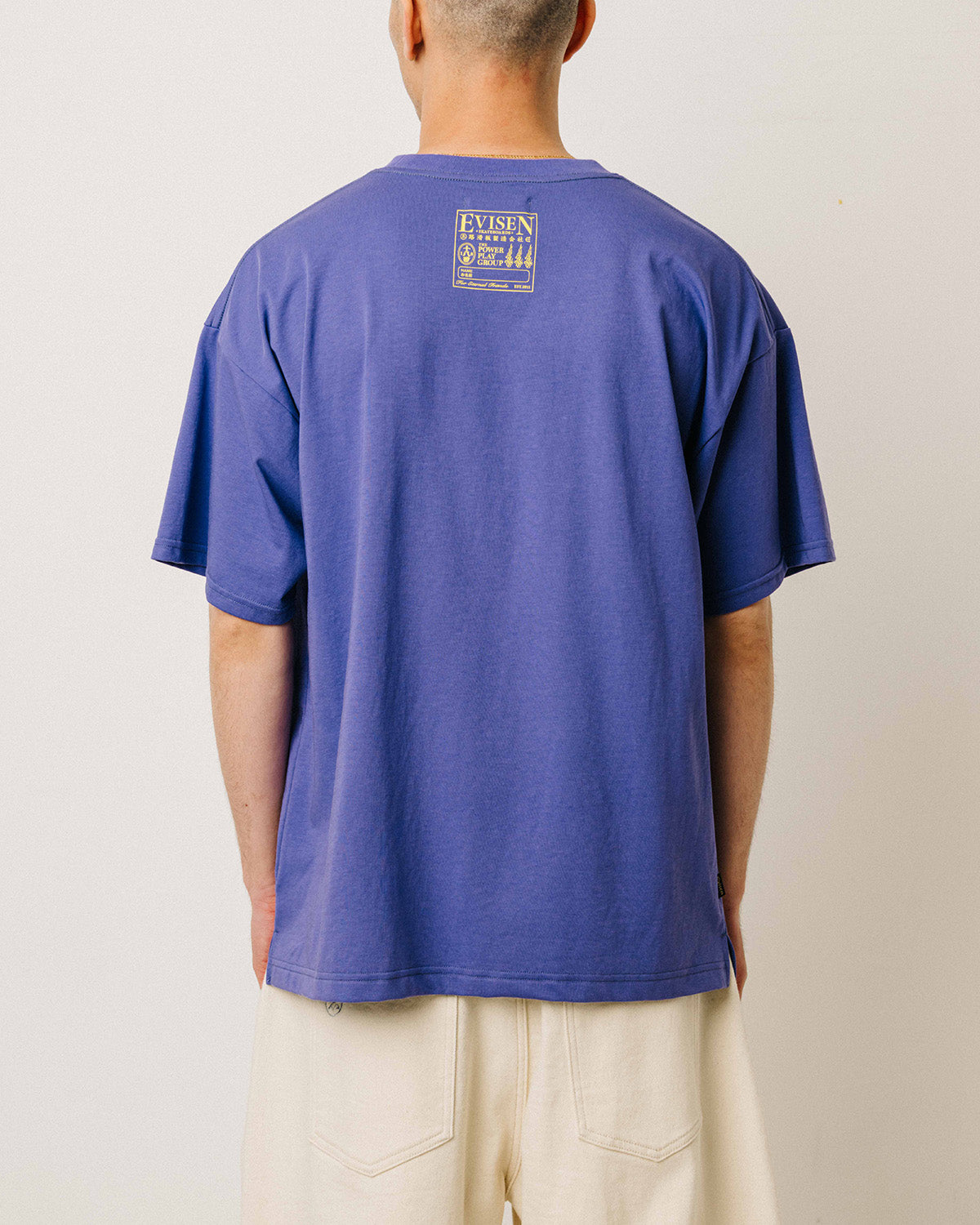 FUKUWARAI TEE