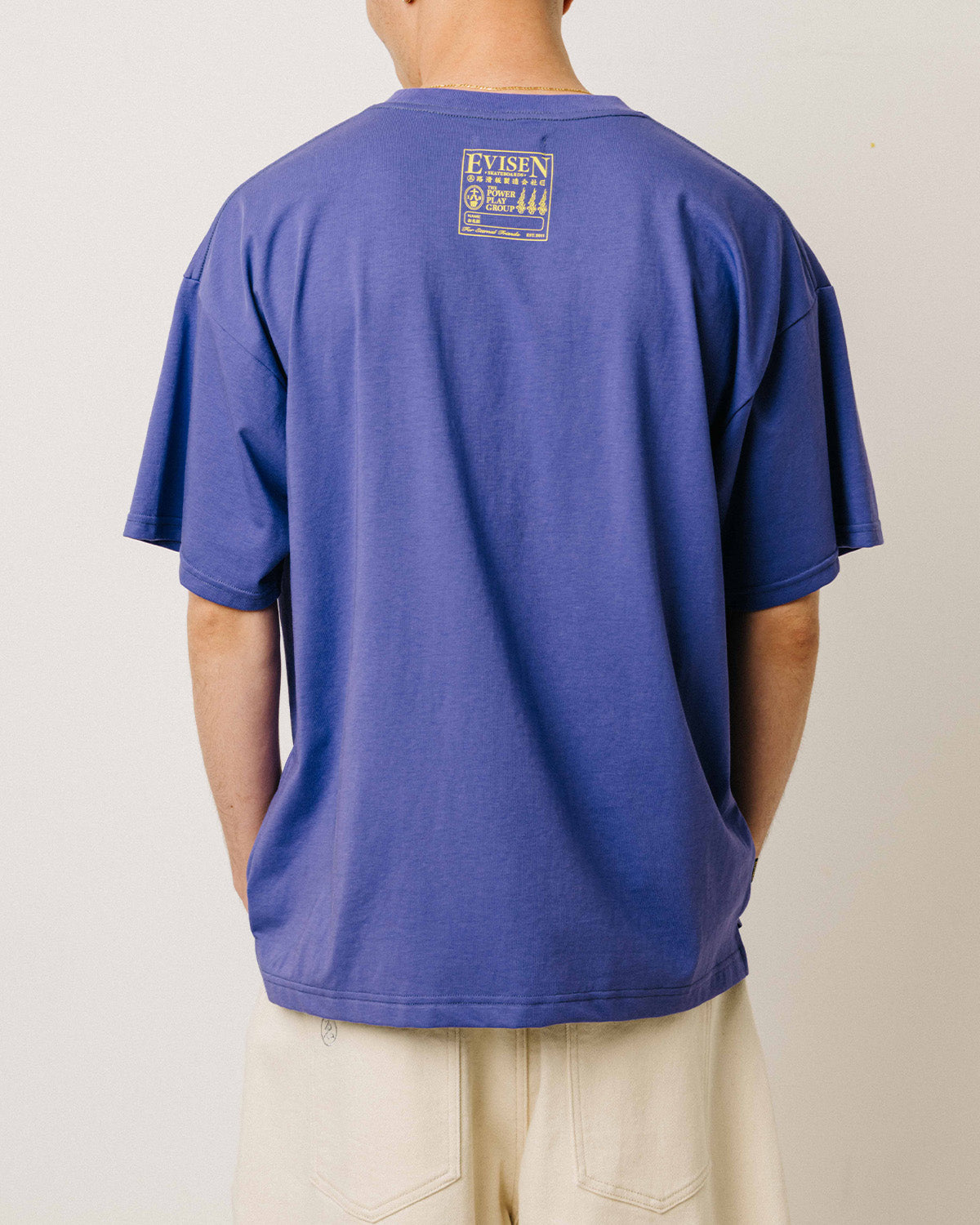 FUKUWARAI TEE