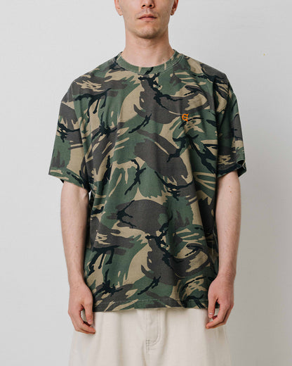 E LOGO CAMO TEE