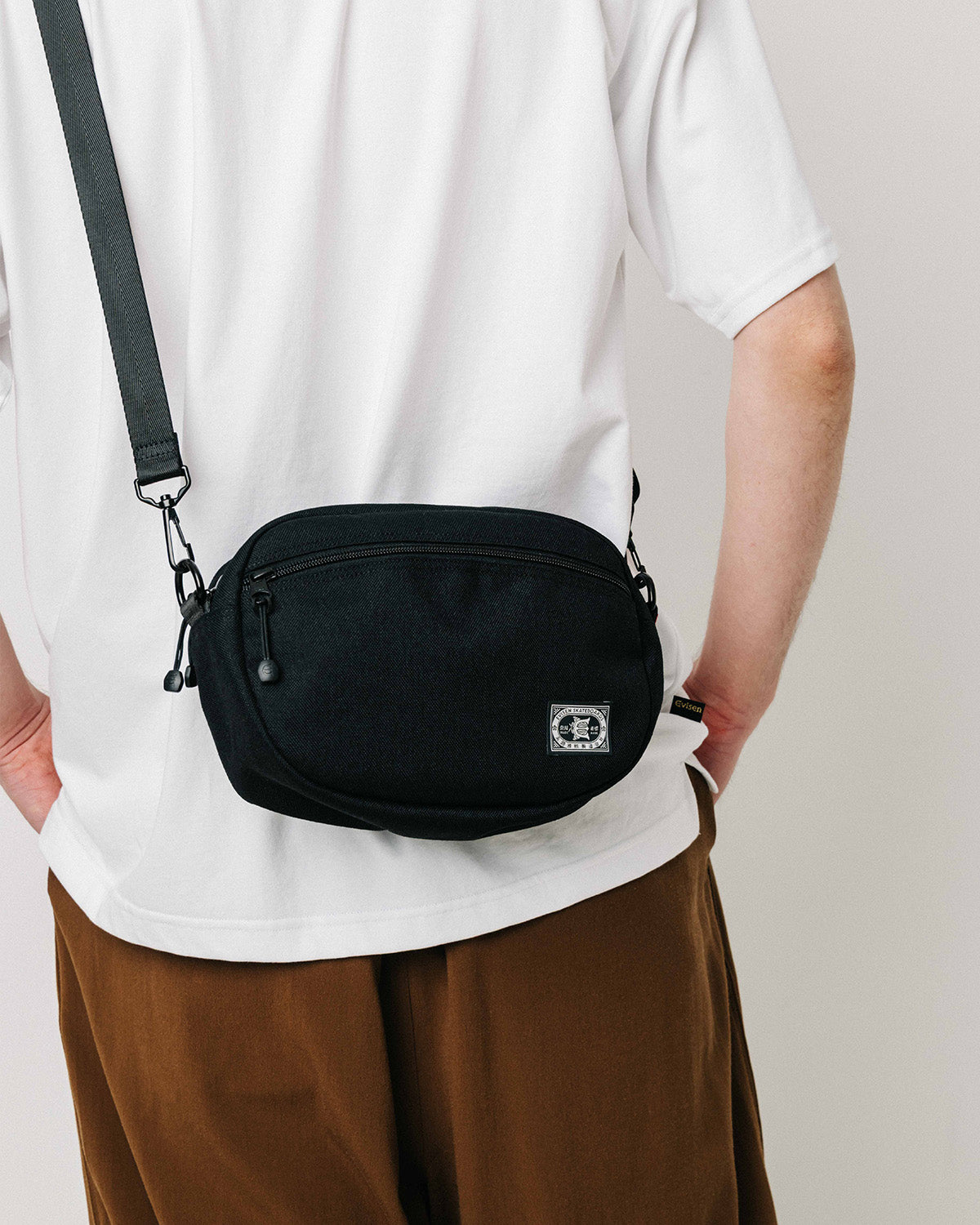 MATCH POUCH - BLACK