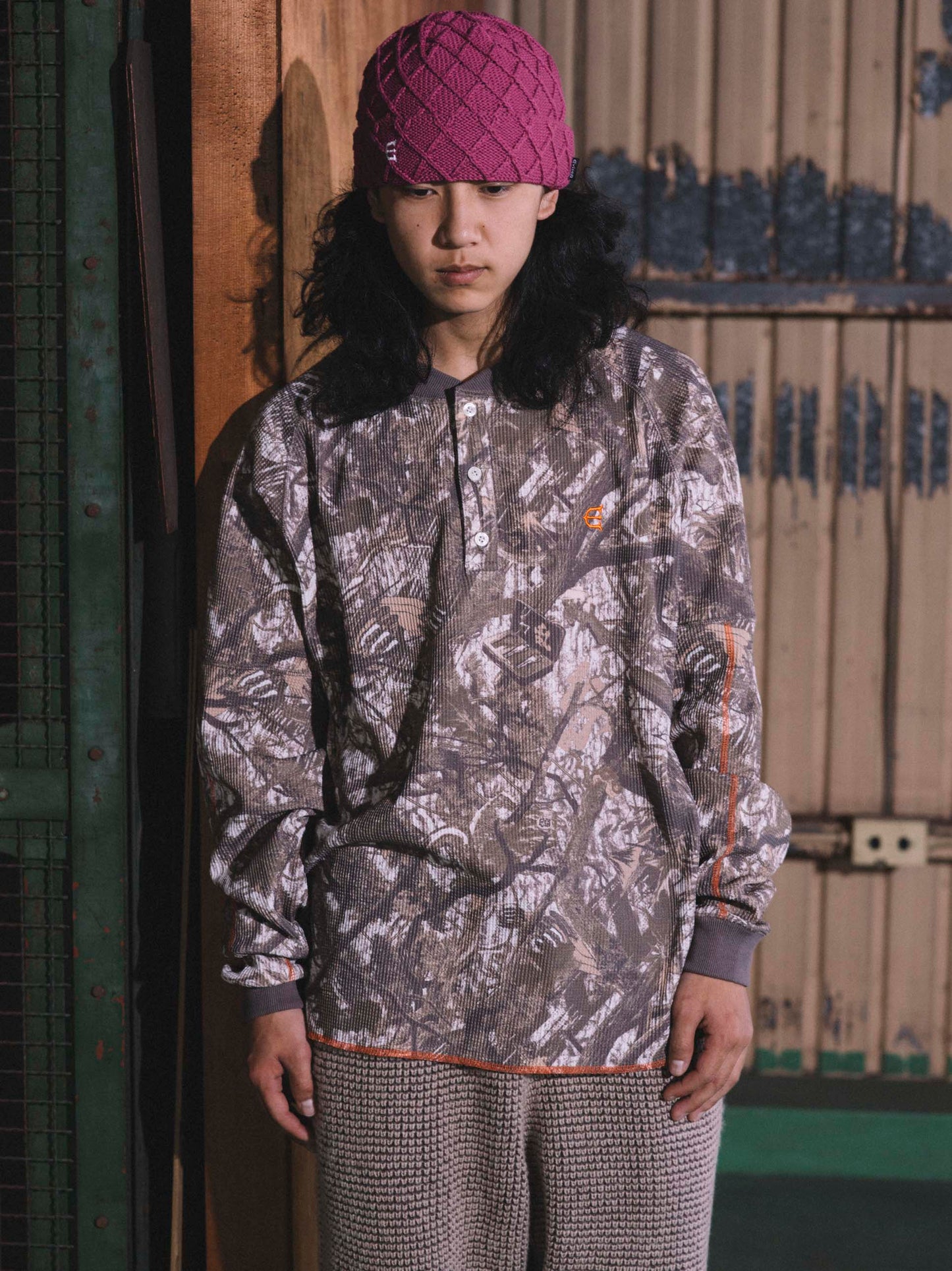 SUSHI CAMO HENLEY NECK THERMAL - BEIGE CAMO