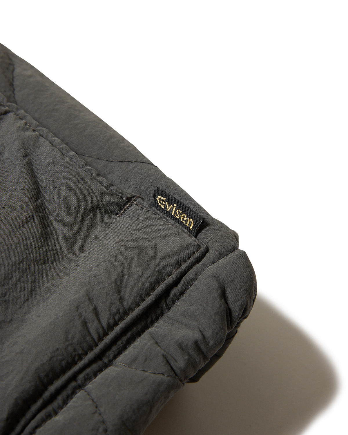 MIND LIGHT QUILTING VEST - BLACK