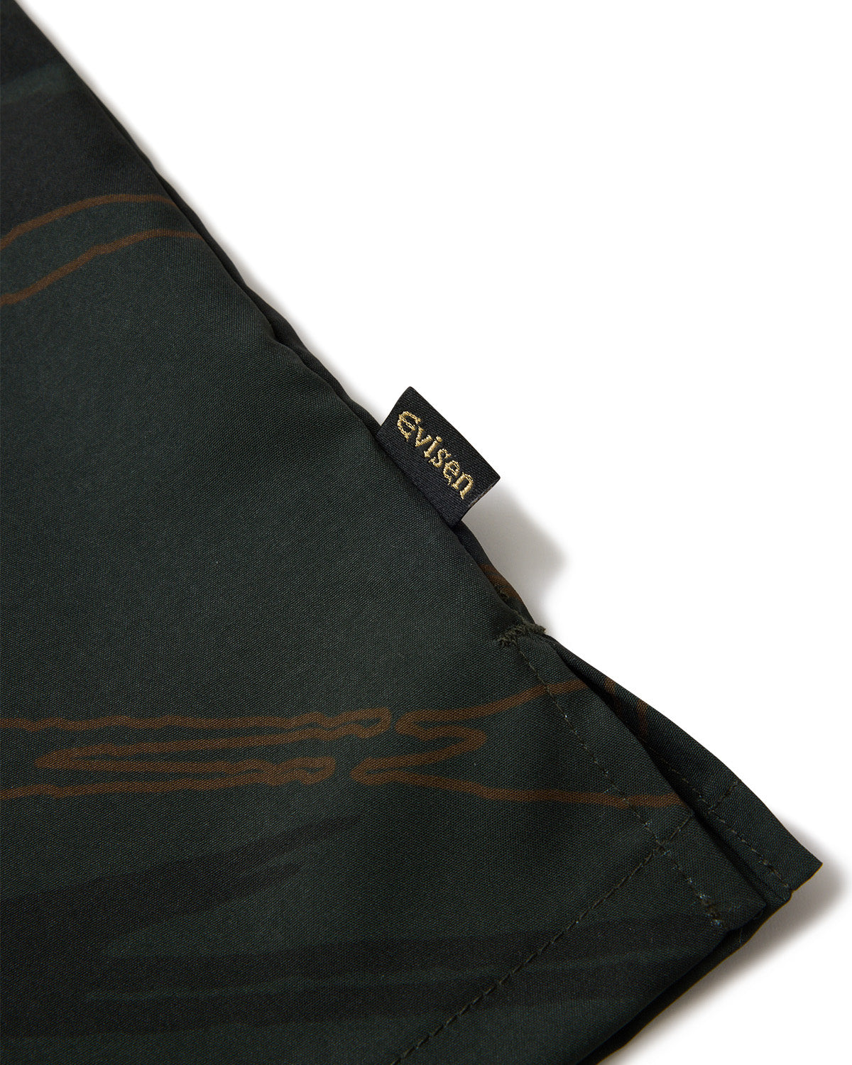 CLASH CAMO SHIRT - WHITE – Evisen Skateboards ゑ (エビセン