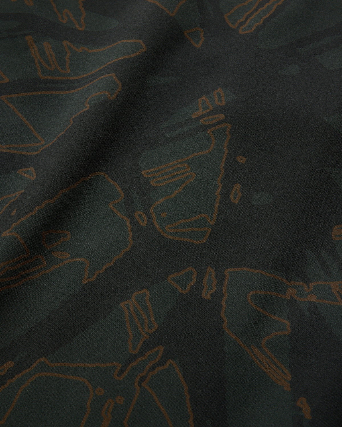 CLASH CAMO SHIRT - BLACK