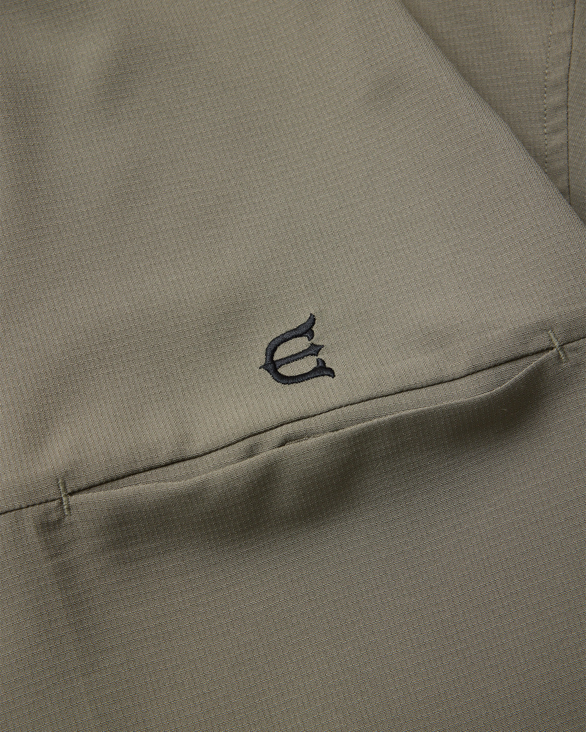 EVITARY SHIRT - BLACK