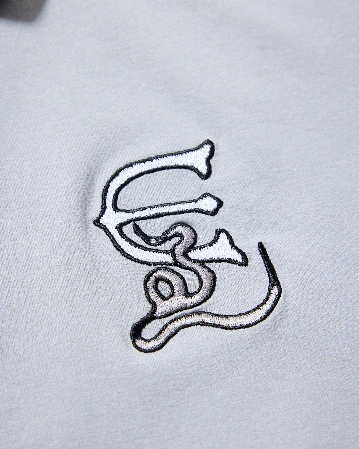 EE LOGO POLO - GREY