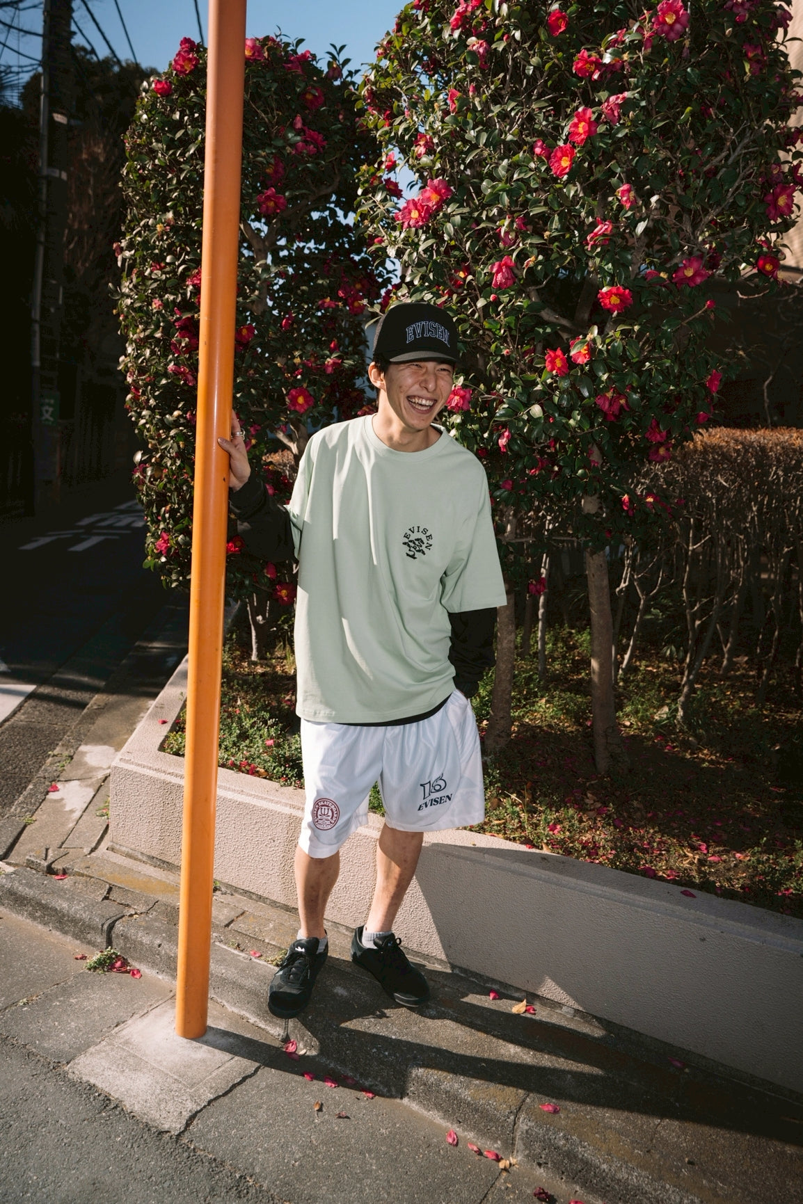 BONSAI TEE