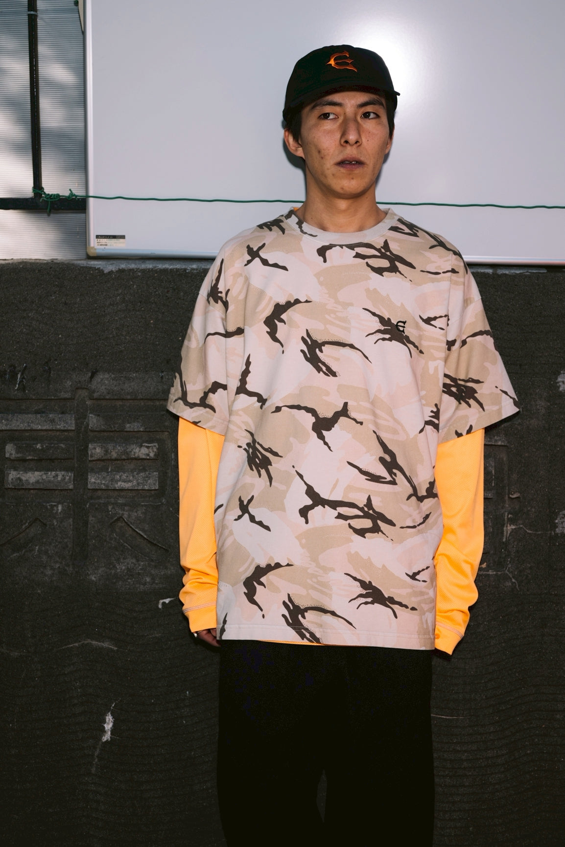 E LOGO CAMO TEE – Evisen Skateboards ゑ (エビセン スケートボード