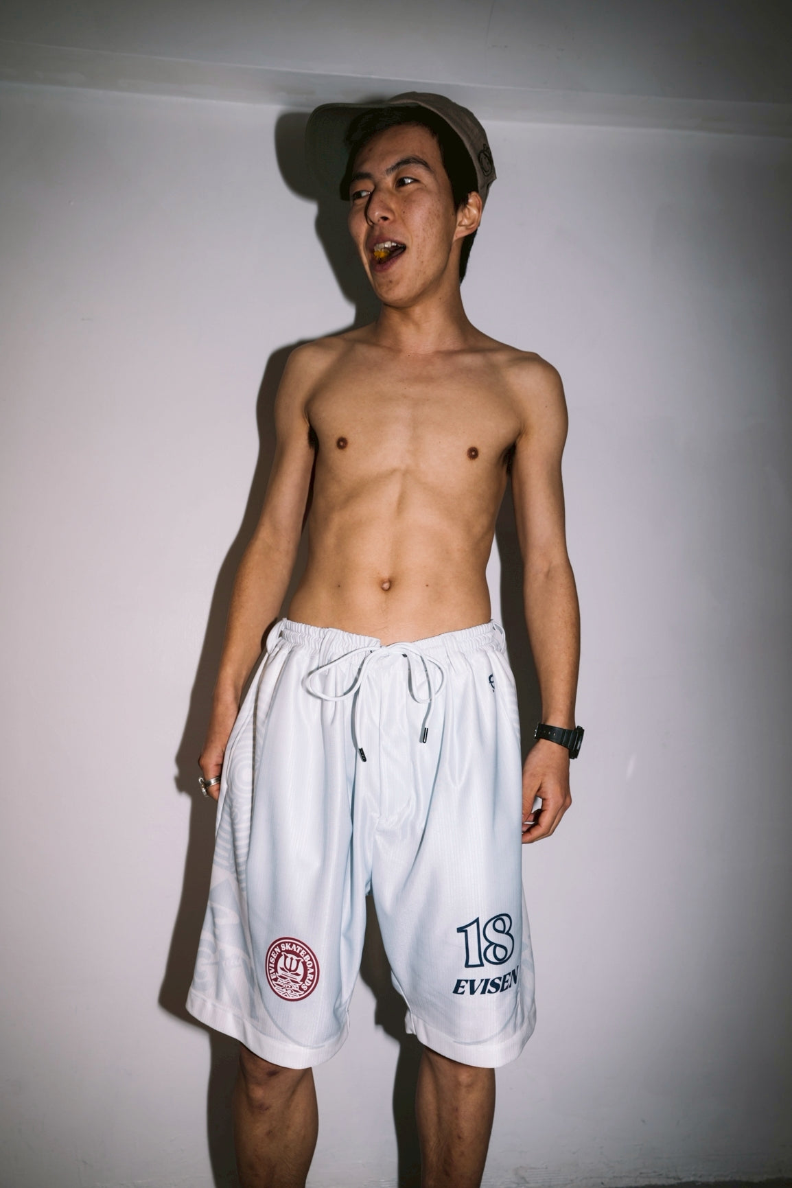 EVI-FC SHORTS - WHITE