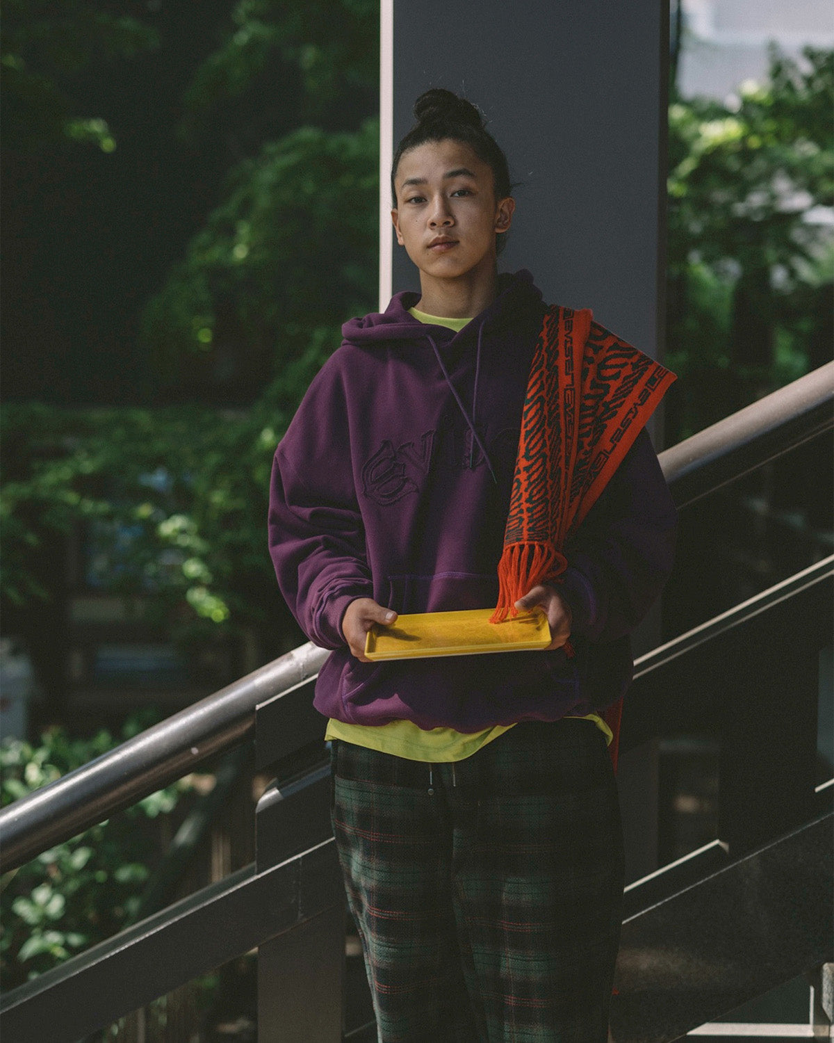 ARCH LOGO PATCH HOODIE - PURPLE