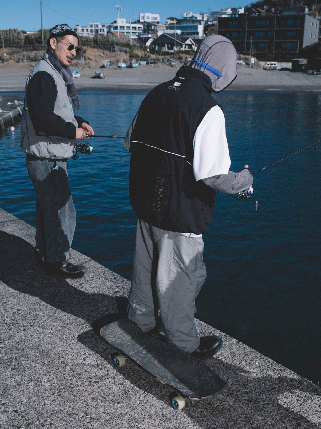 Evisen / Chaos Fishing Club TROPIC NATURAL HOODIE - NAVY