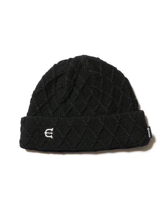 E LOGO BEANIE - BLACK